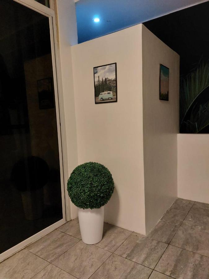 Bonsai Jacuzzi Suites Панглао Екстериор снимка