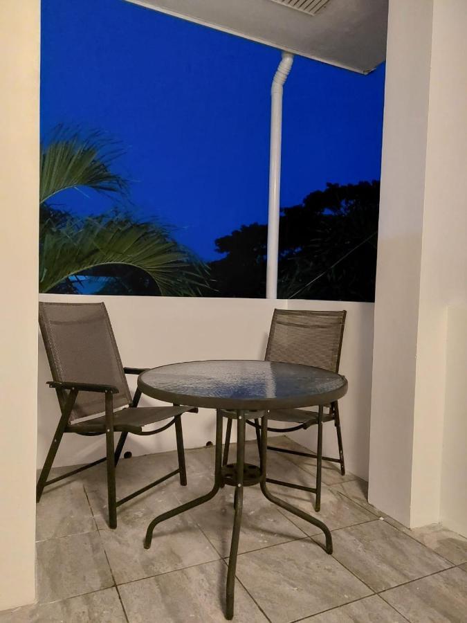 Bonsai Jacuzzi Suites Панглао Екстериор снимка